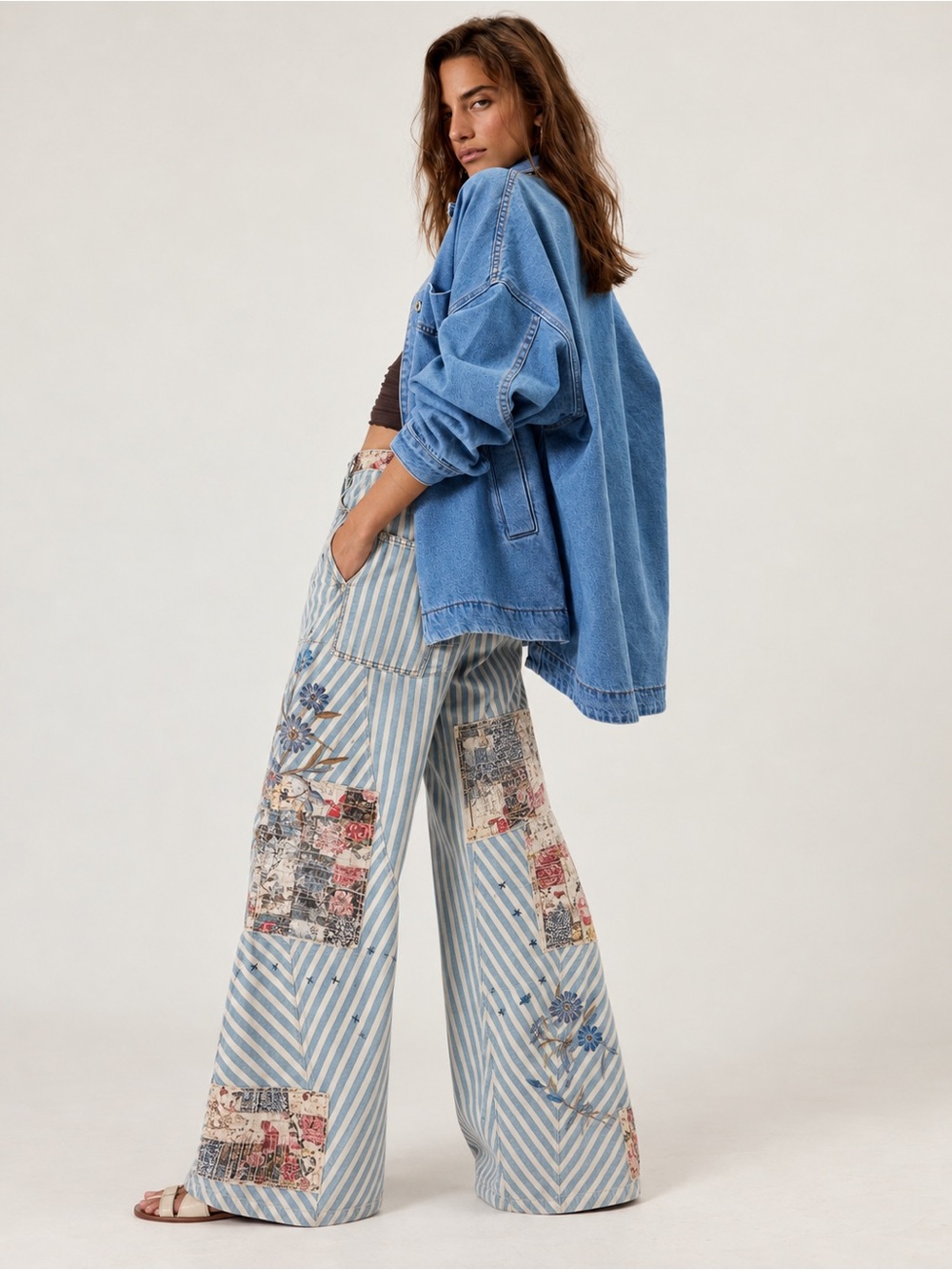 NWT Free People Ruyon Light Weight Loose Fitting Patch Wide-Leg Jeans